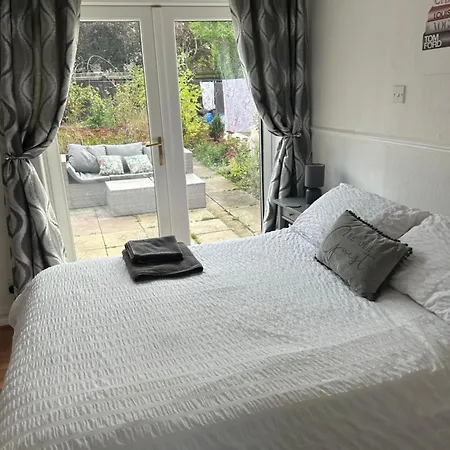 Holly * ミドルズブラ